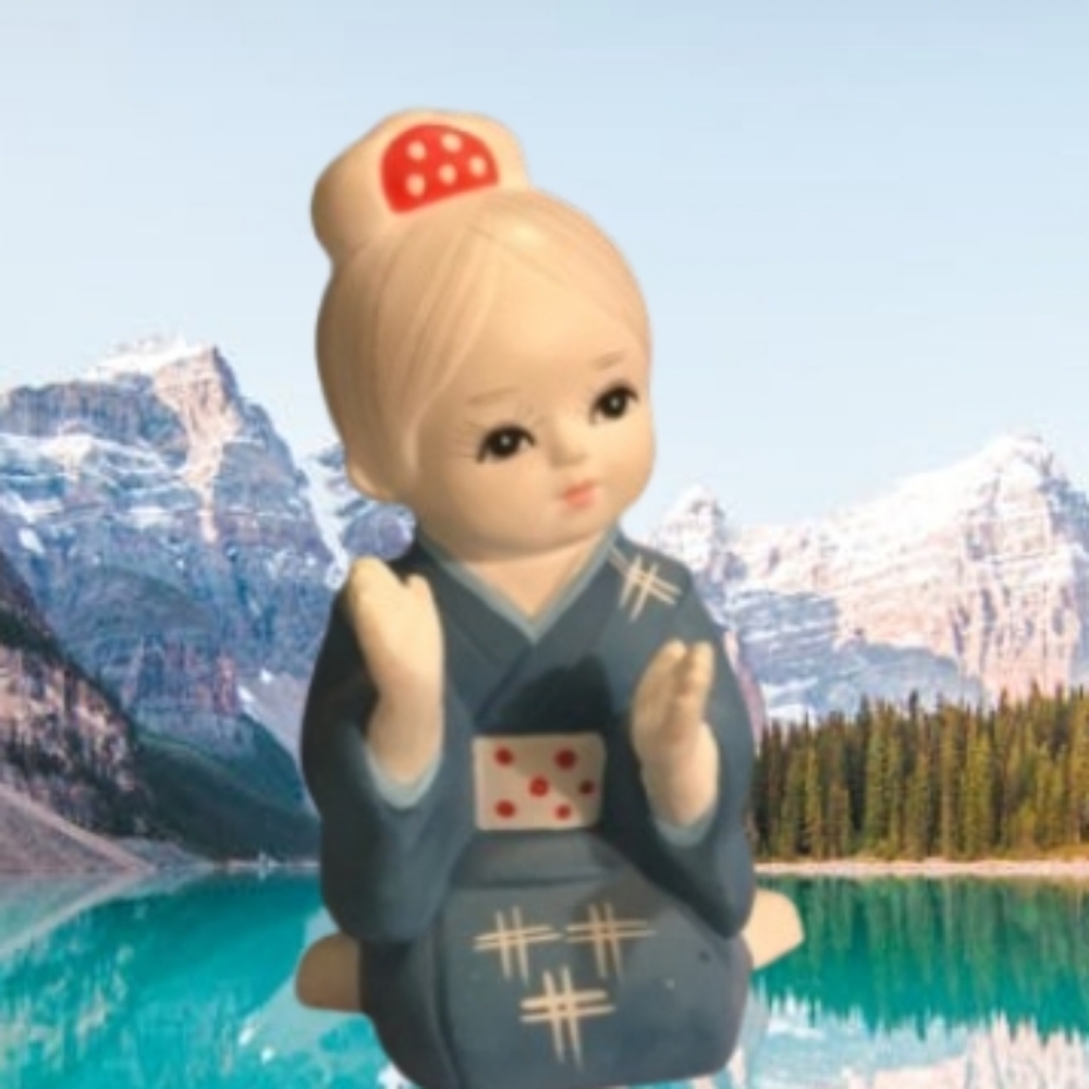 Lil Lady Travelled, VTG